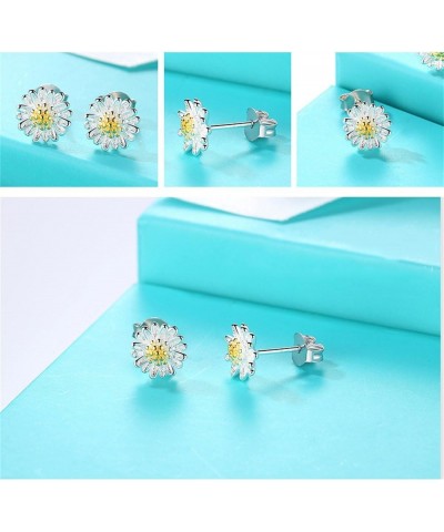 14K Gold Plated Small Daisy Flower Stud Earring Silver $9.43 Earrings