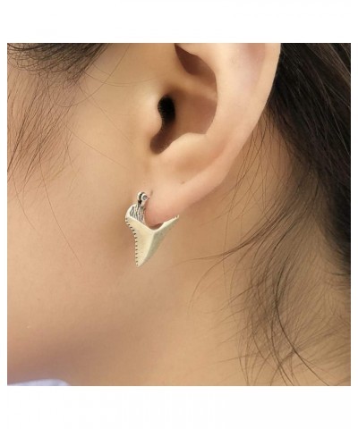 925 Sterling Silver Earrings Women's Vintage Accessories Large Version of Exaggerated Zigzag Shark Teeth Studs Personality Fa...